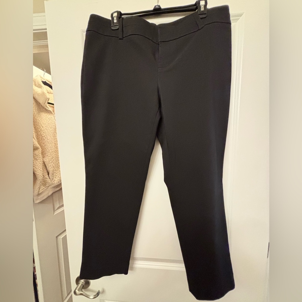 CALVIN KLEIN ANKLE LENGTH BLACK PANT 14